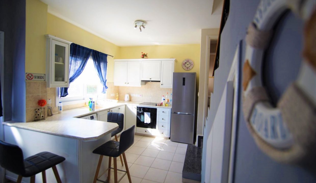 132302-semi-detached-villa-for-sale-in-kato-paphos-universal_orig