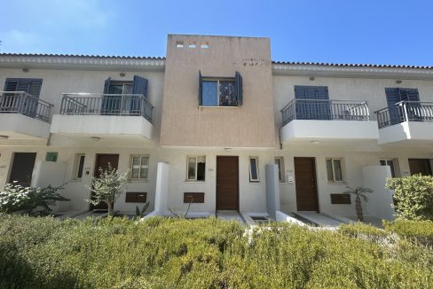 515088-town-house-for-sale-in-kato-paphos-universal_orig