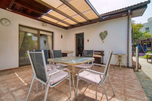 575210-bungalow-for-sale-in-tala_orig