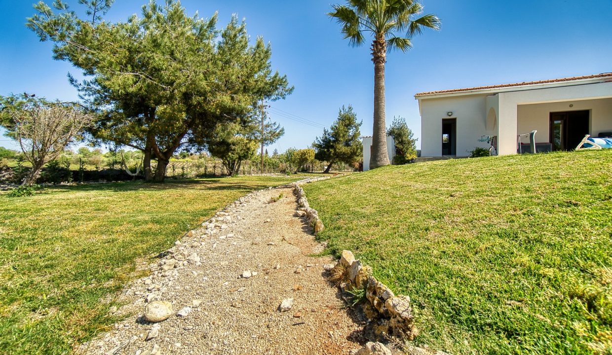 577164-detached-villa-for-sale-in-select-location_orig