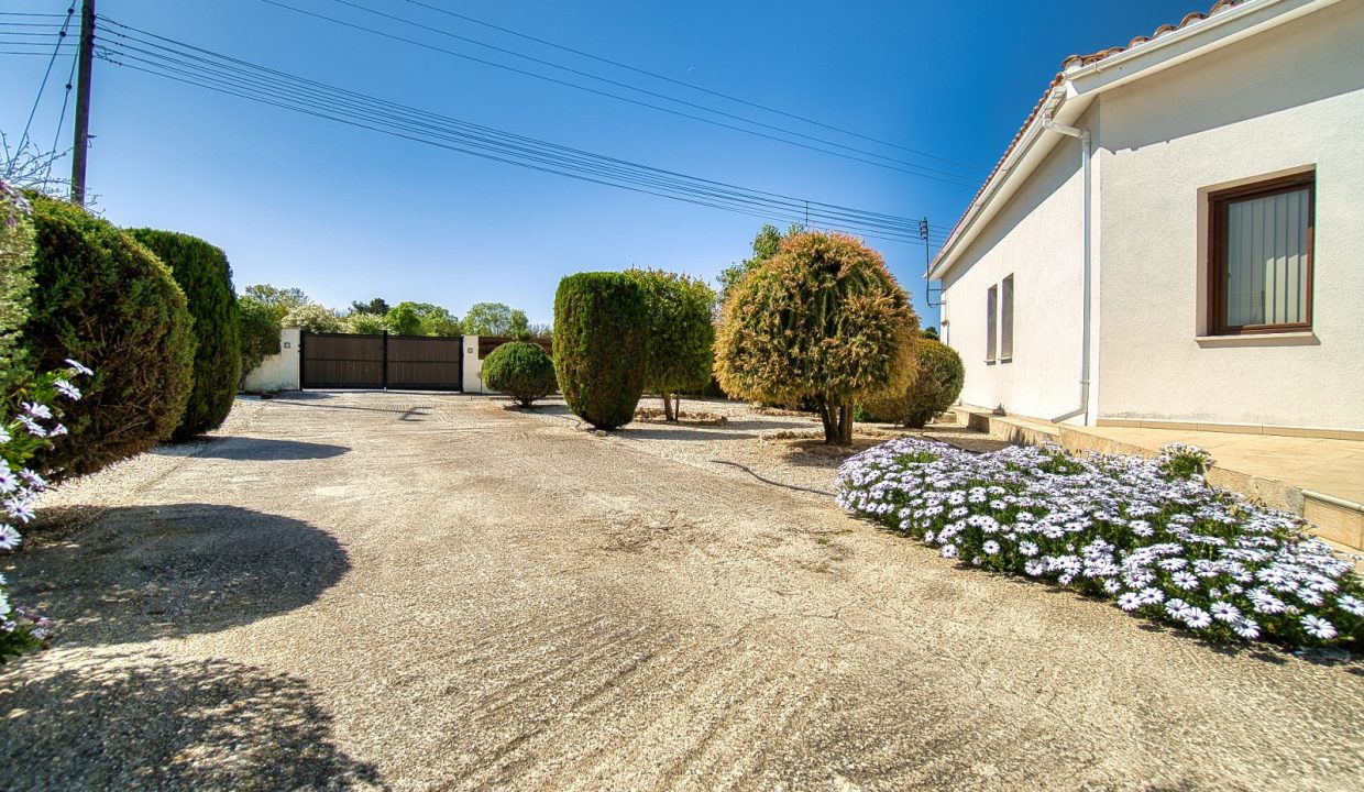 577178-bungalow-for-sale-in-kathikas_orig
