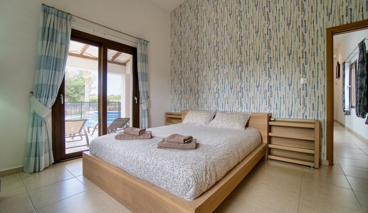 581825-bungalow-for-sale-in-kathikas_orig