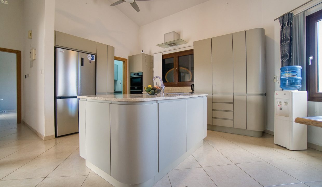 581879-bungalow-for-sale-in-kathikas_orig