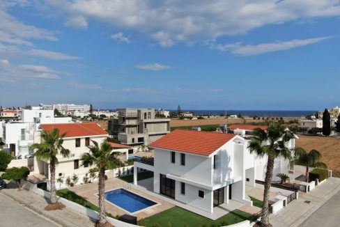 590299-semi-detached-villa-for-sale-in-pyla-tourist-area_orig