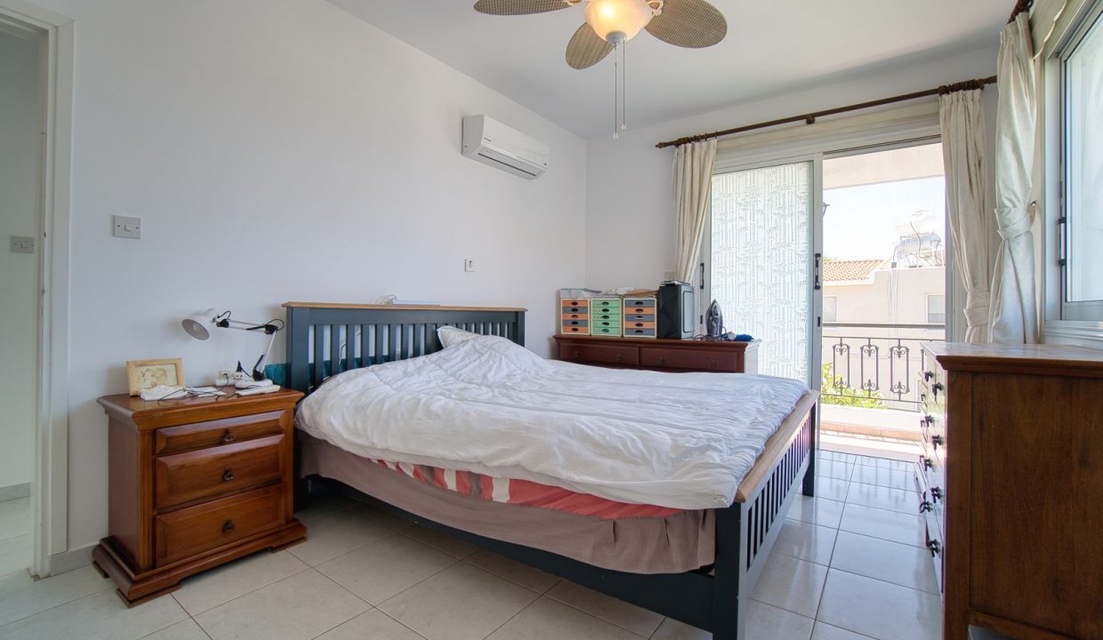 597815-detached-villa-for-sale-in-select-location_orig