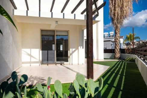 634855-detached-villa-for-sale-in-select-location_orig