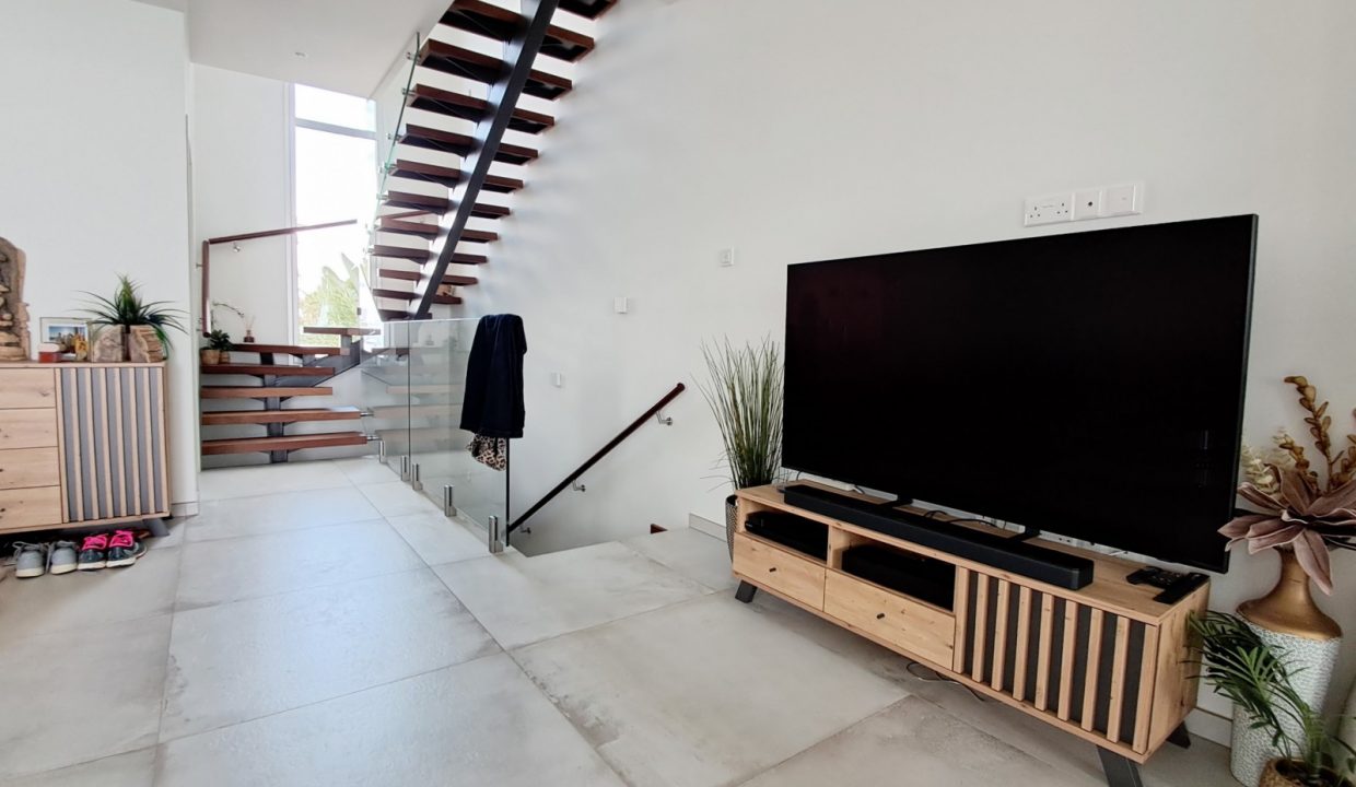 659039-detached-villa-for-sale-in-ayia-thekla_orig