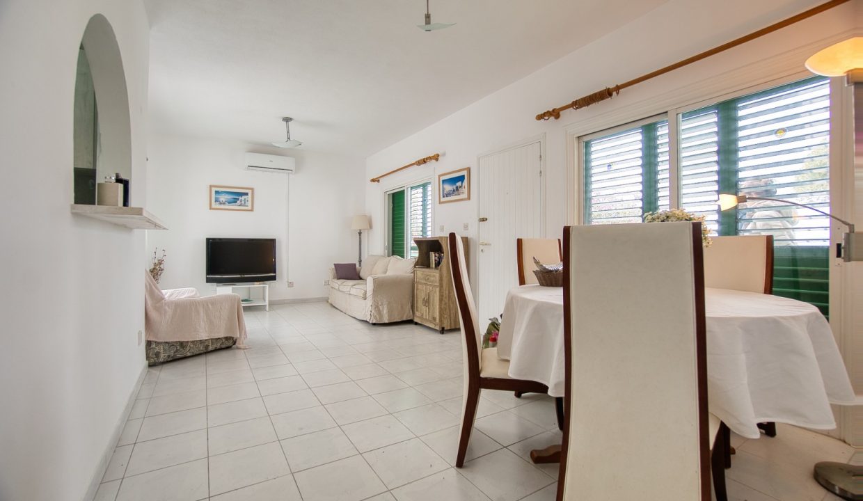 661935-detached-villa-for-sale-in-select-location_orig