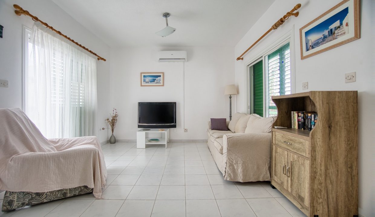 661937-detached-villa-for-sale-in-select-location_orig