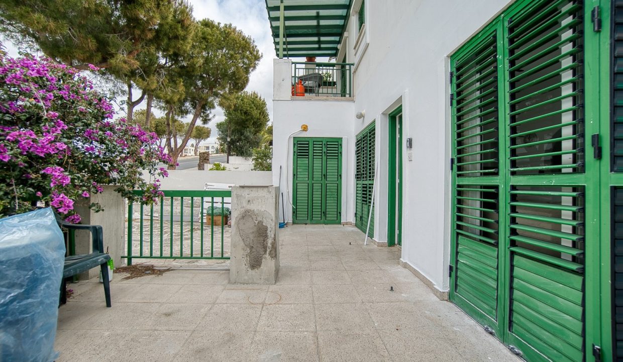 661944-detached-villa-for-sale-in-select-location_orig