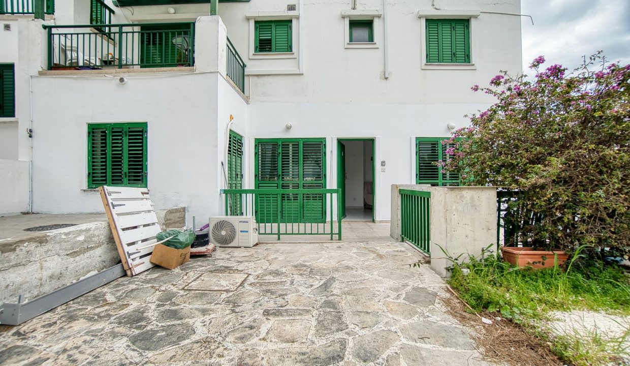 661946-detached-villa-for-sale-in-select-location_orig