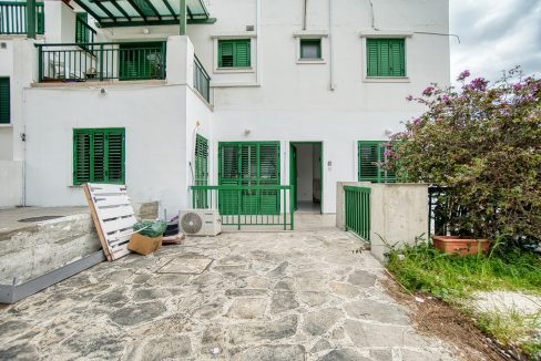 661946-detached-villa-for-sale-in-select-location_orig