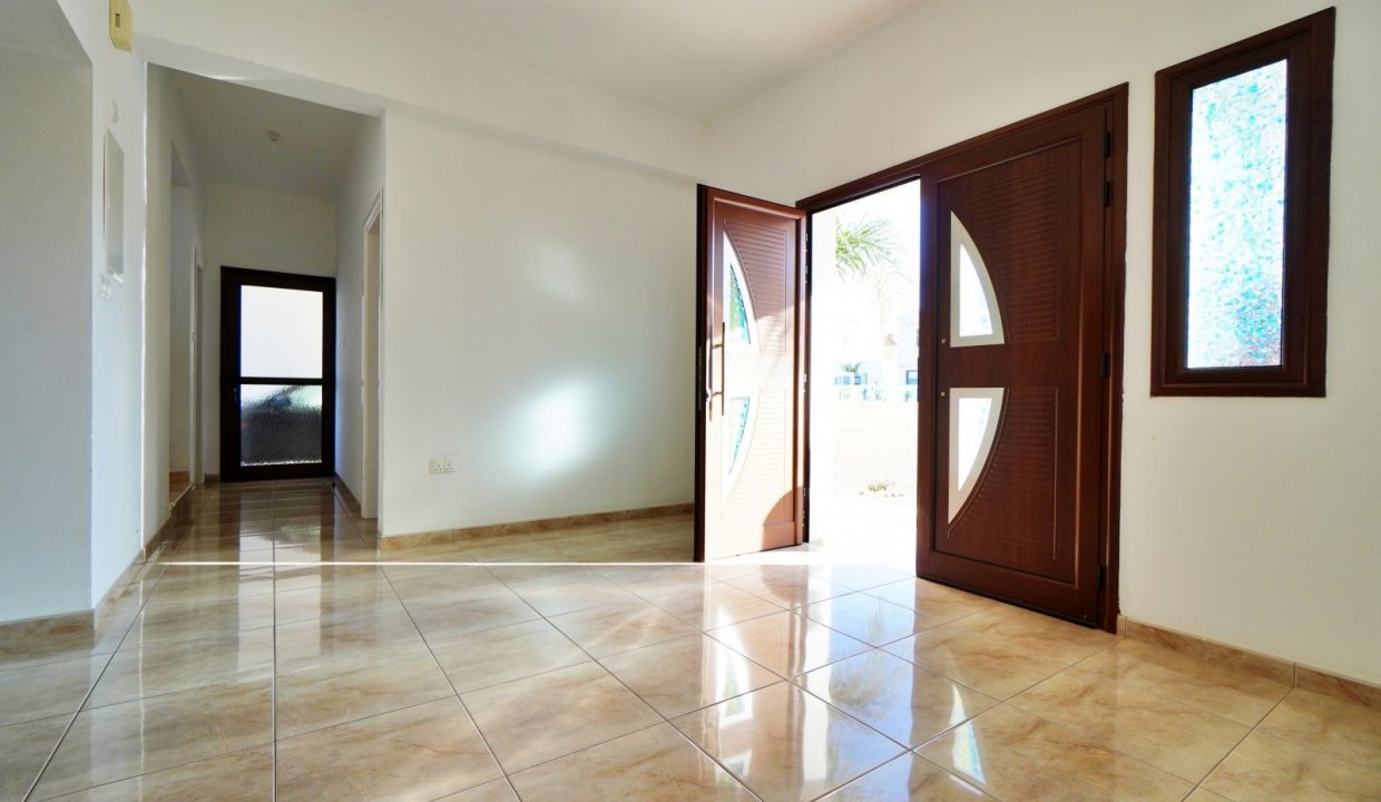 664969-detached-villa-for-sale-in-select-location_orig