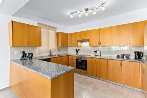 676082-apartment-for-sale-in-pegia_orig
