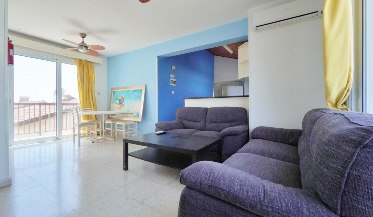 697300-detached-villa-for-sale-in-select-location_orig