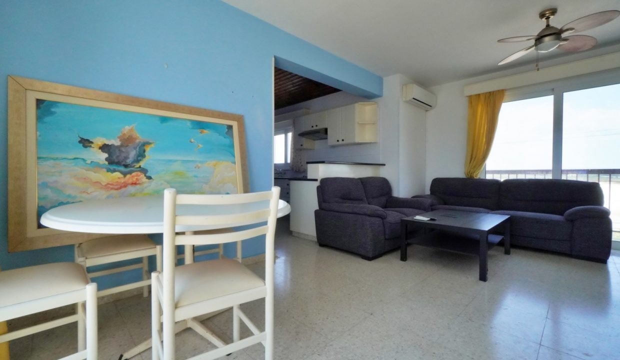 697301-detached-villa-for-sale-in-select-location_orig