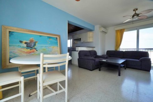 697301-detached-villa-for-sale-in-select-location_orig