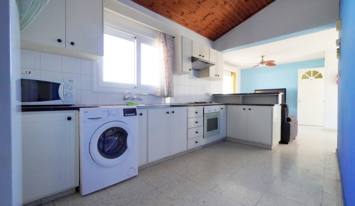 697303-detached-villa-for-sale-in-select-location_orig