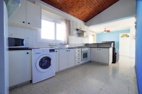 697303-detached-villa-for-sale-in-select-location_orig
