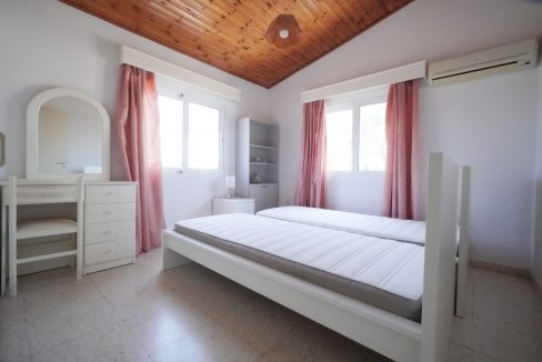 697306-detached-villa-for-sale-in-select-location_orig