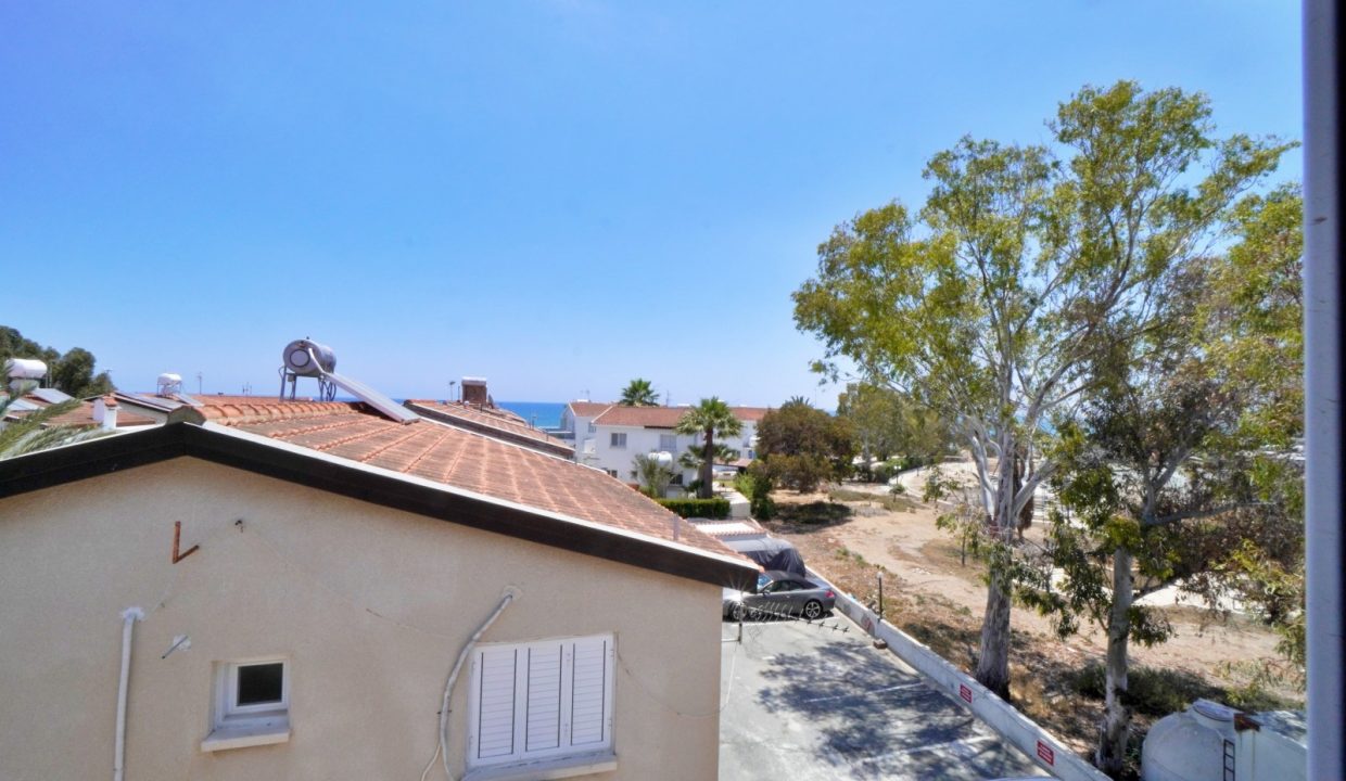697310-detached-villa-for-sale-in-select-location_orig
