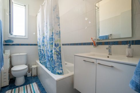 706631-semi-detached-villa-for-sale-in-kato-paphos-universal_orig