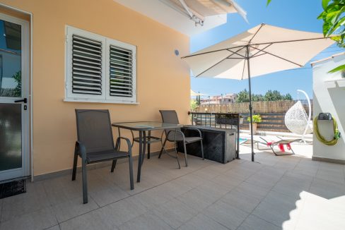 706657-semi-detached-villa-for-sale-in-kato-paphos-universal_orig