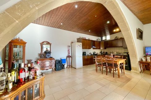 709590-detached-villa-sold-in-choulou_orig