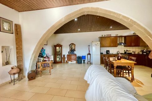709594-detached-villa-sold-in-choulou_orig