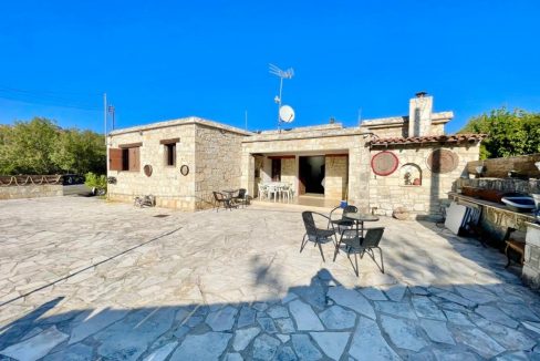709597-detached-villa-sold-in-choulou_orig