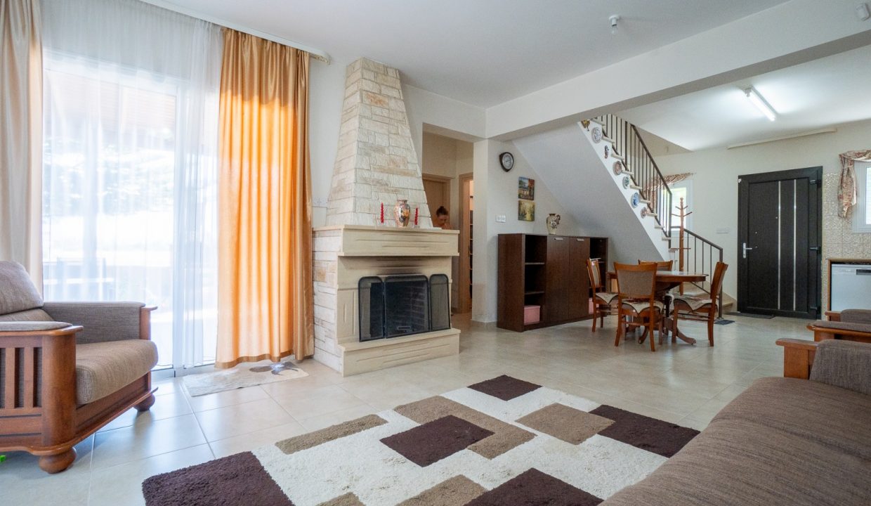713392-town-house-for-sale-in-mandria_orig