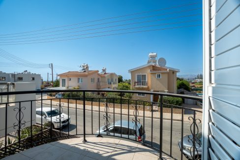 727087-town-house-for-sale-in-chloraka_orig