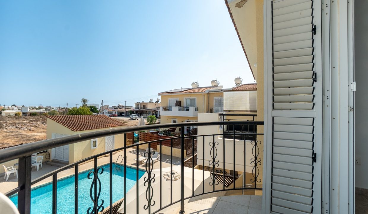 727093-town-house-for-sale-in-chloraka_orig