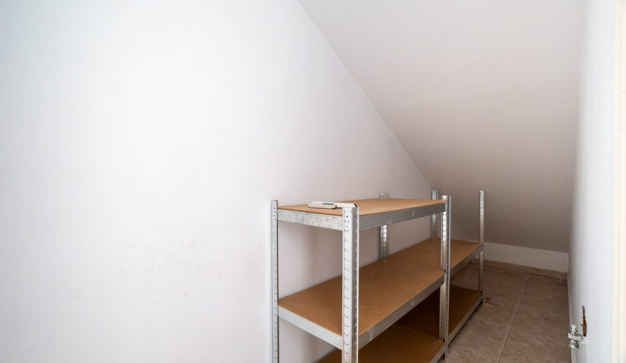 727099-town-house-for-sale-in-chloraka_orig