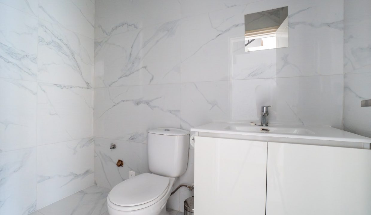 727101-town-house-for-sale-in-chloraka_orig