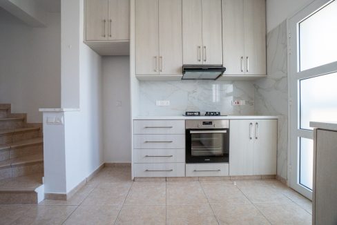 727105-town-house-for-sale-in-chloraka_orig