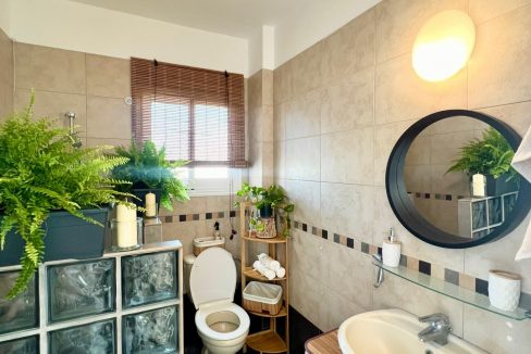 728671-apartment-for-sale-in-kato-paphos-universal_orig