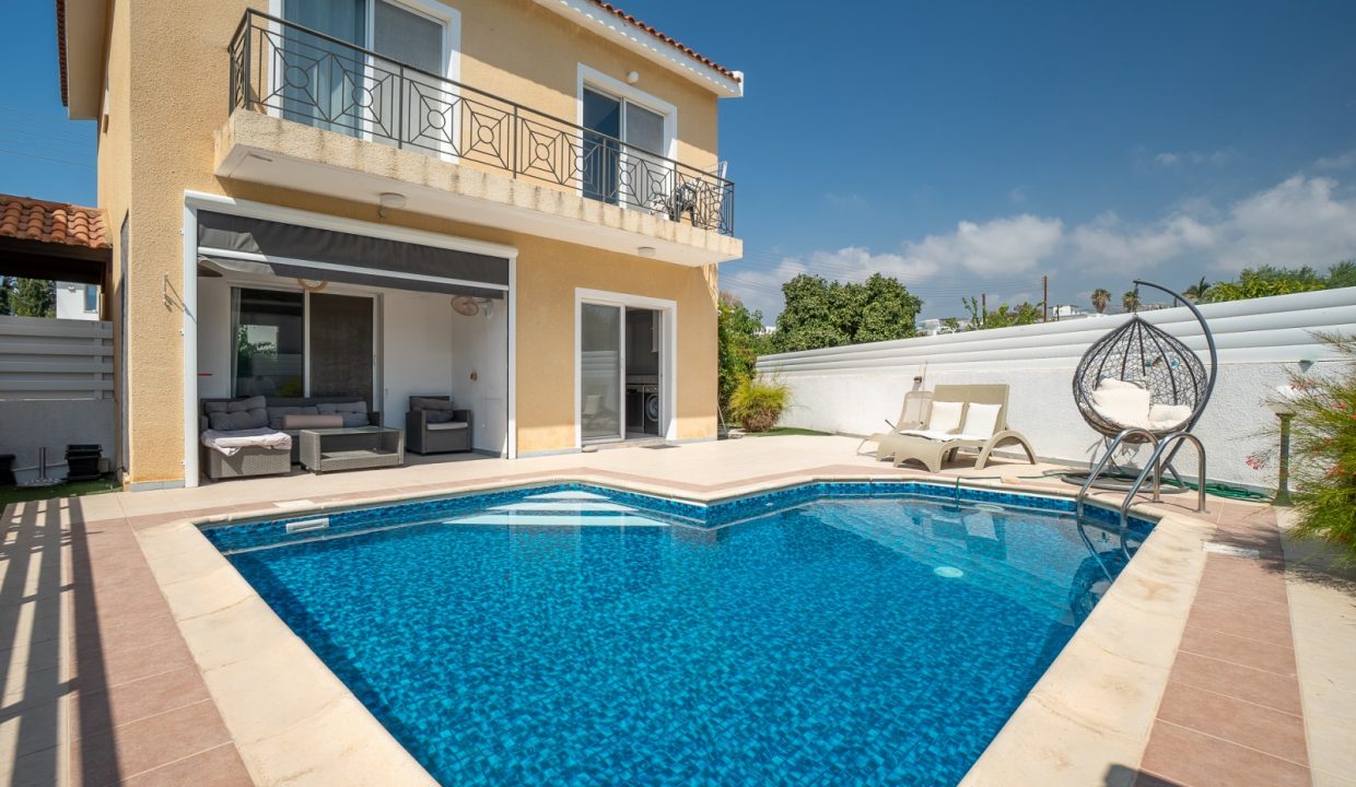 734918-detached-villa-for-sale-in-kissonerga_orig