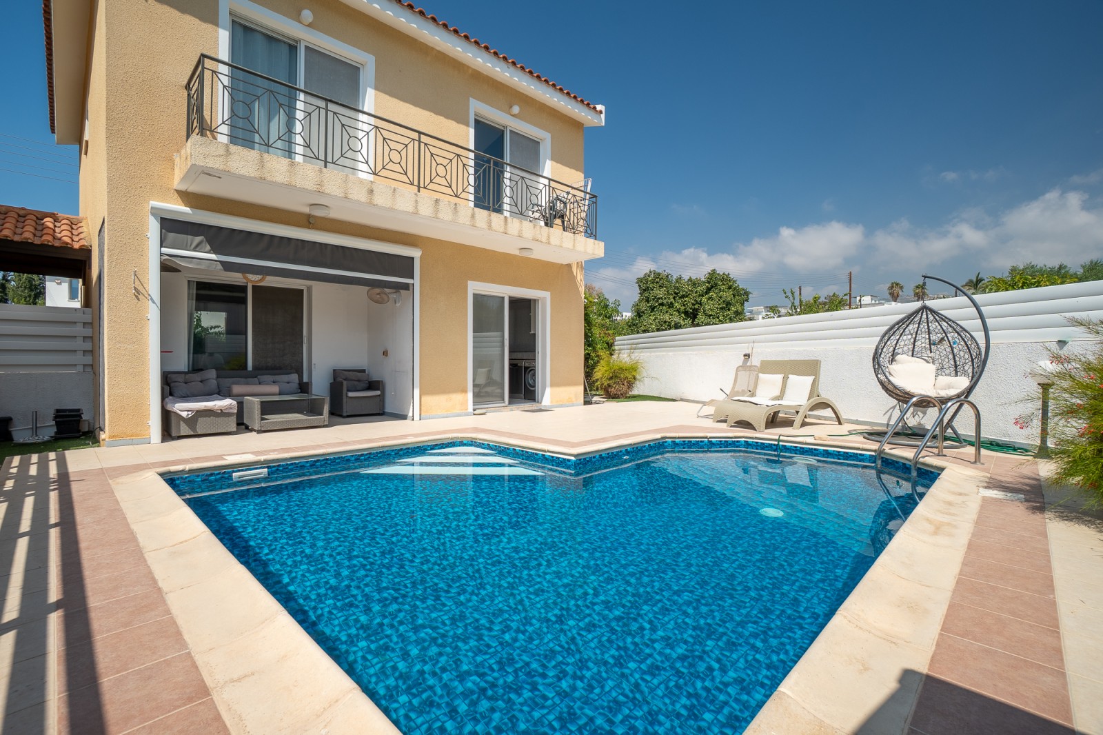 3 BEDROOM VILLA, KISSONERGA