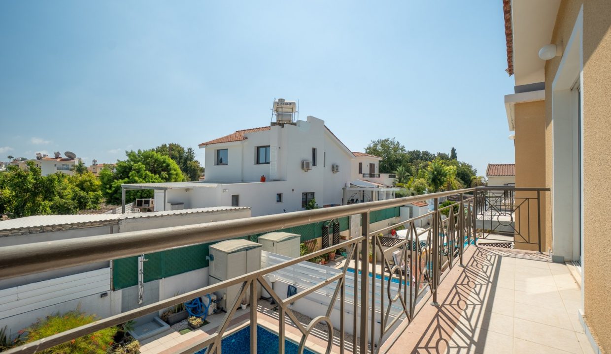 734927-detached-villa-for-sale-in-kissonerga_orig