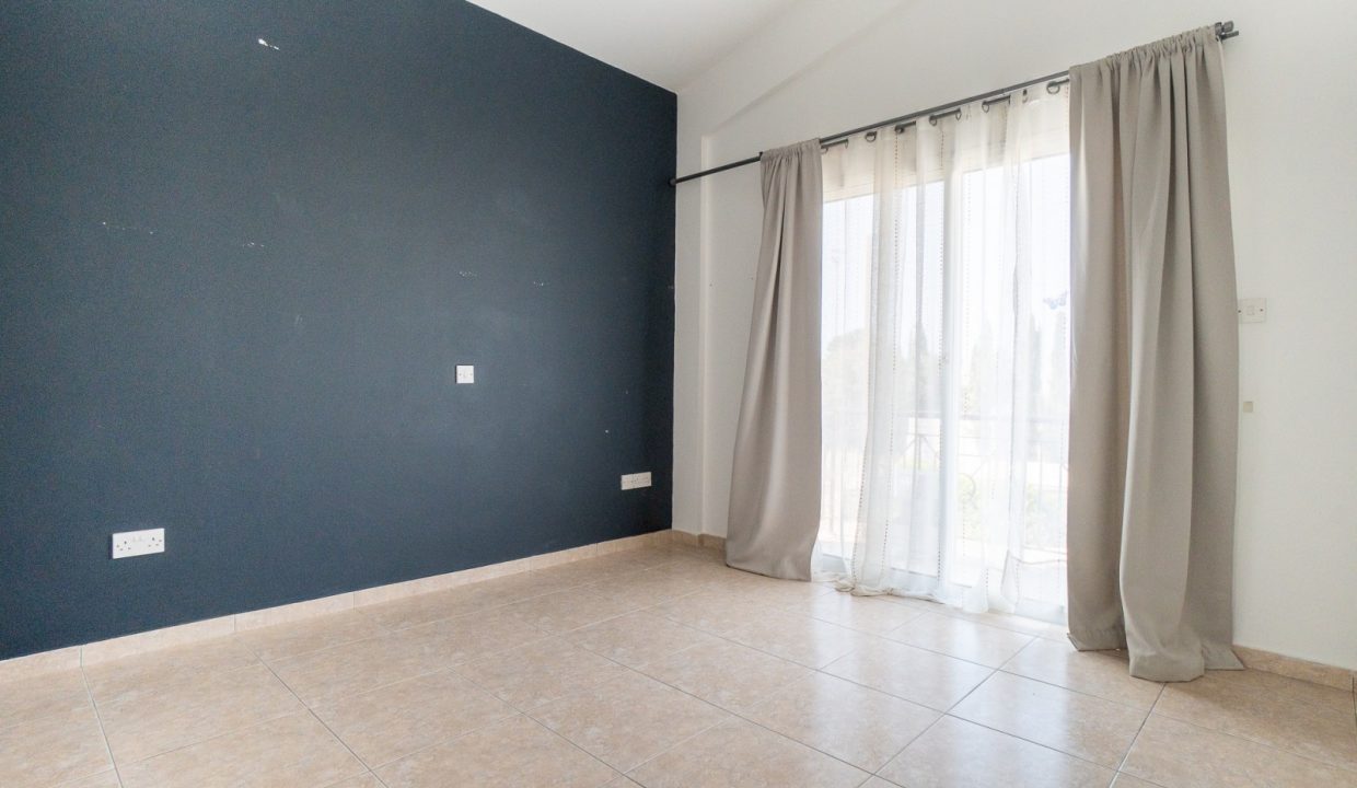 734929-detached-villa-for-sale-in-kissonerga_orig
