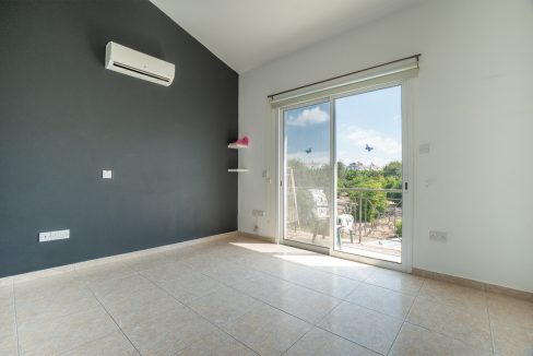 734938-detached-villa-for-sale-in-kissonerga_orig