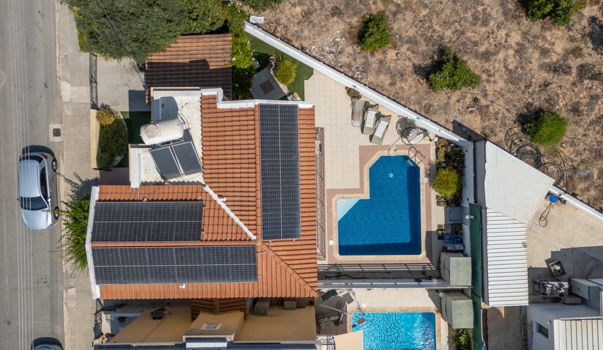 734951-detached-villa-for-sale-in-kissonerga_orig