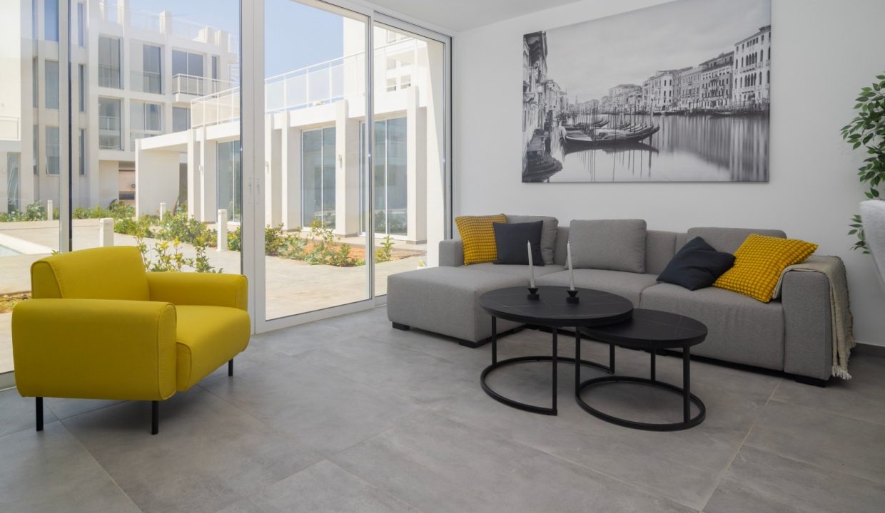 736428-apartment-for-sale-in-protaras_orig