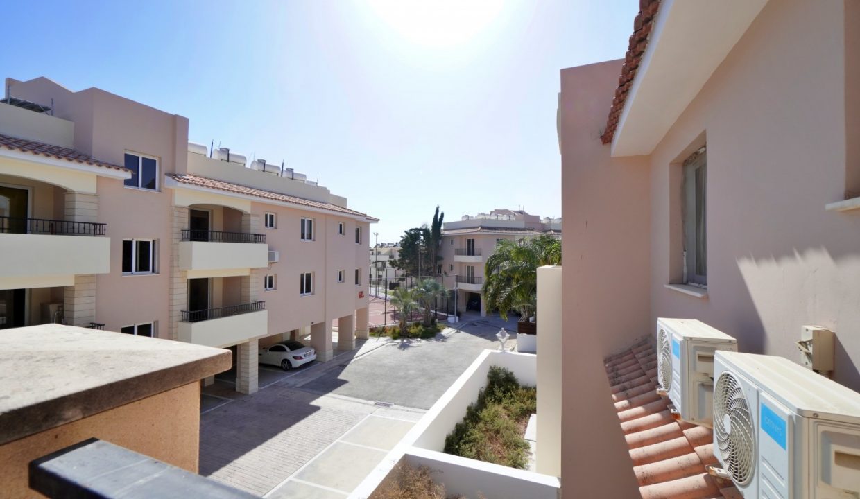 738534-apartment-for-rent-in-select-location_orig