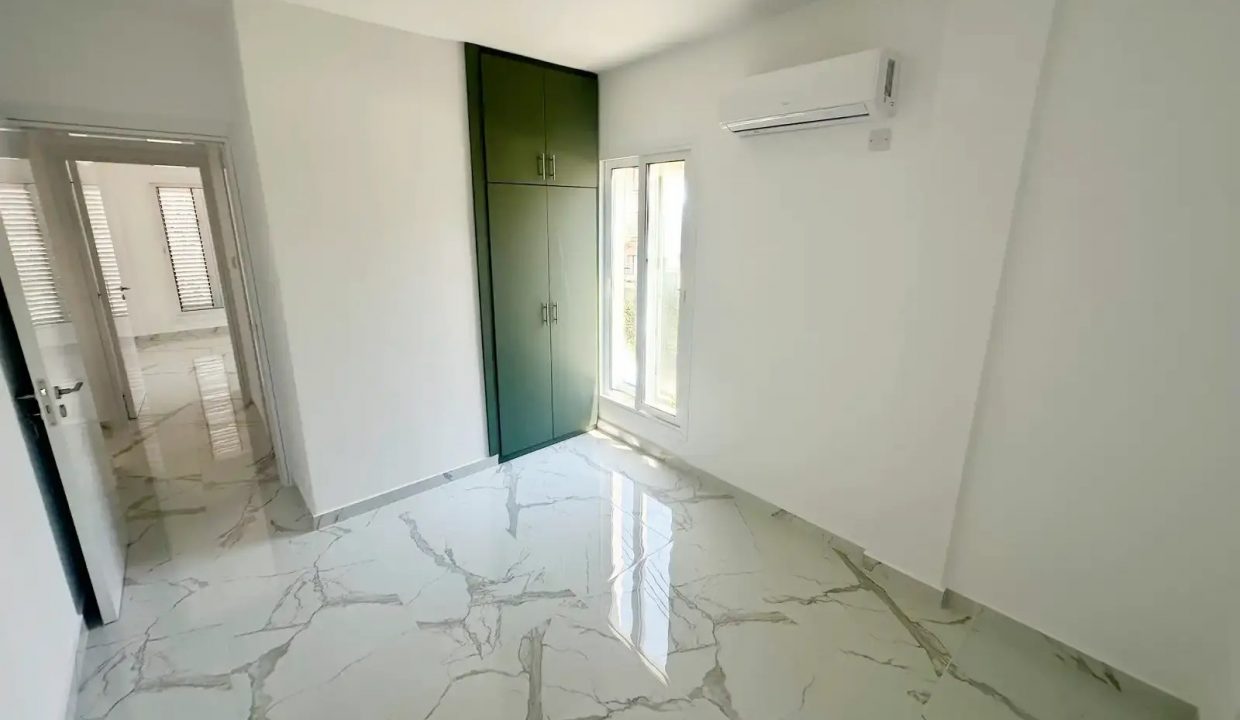739656-apartment-for-sale-in-larnaka-makenzy_orig