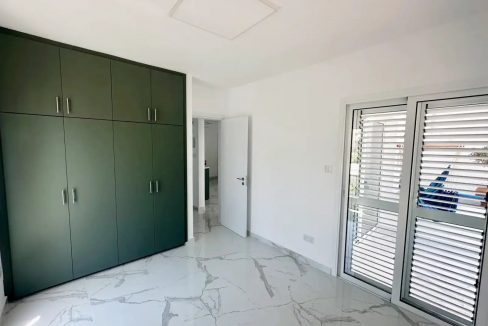 739658-apartment-for-sale-in-larnaka-makenzy_orig