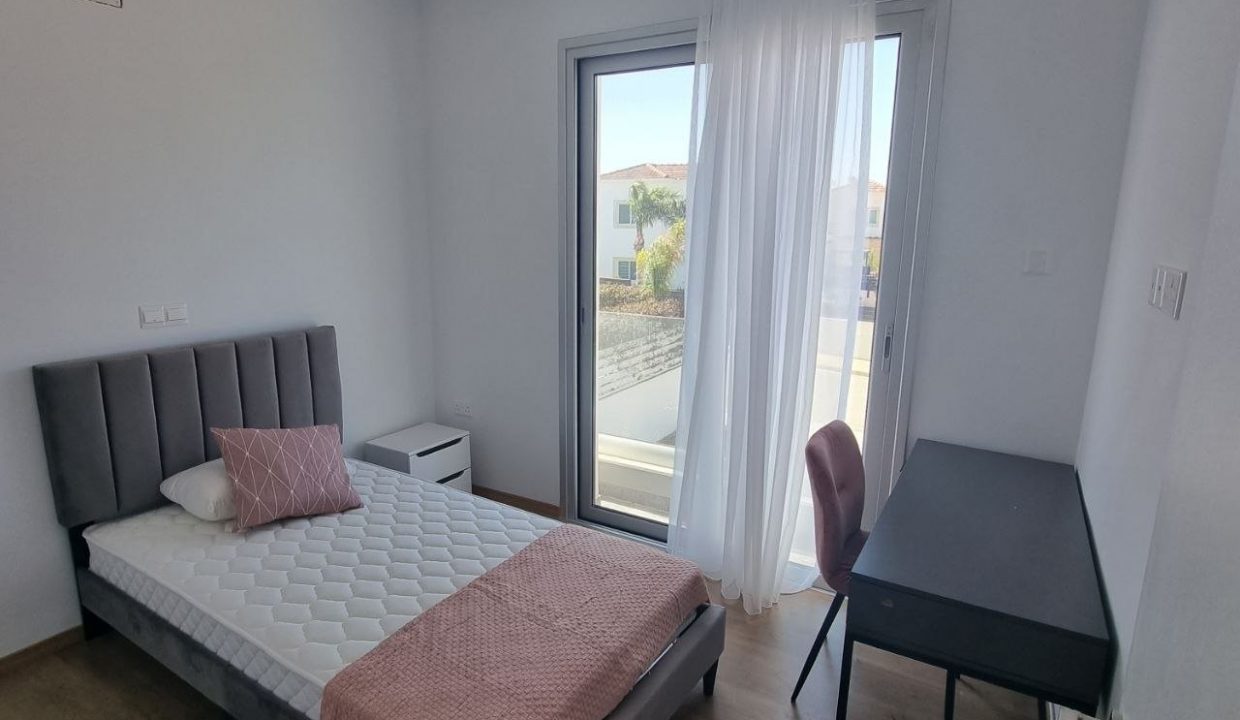 742304-detached-villa-for-sale-in-protaras_orig