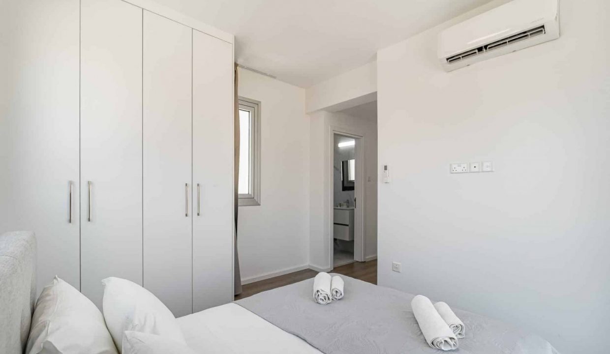 742306-detached-villa-for-sale-in-protaras_orig