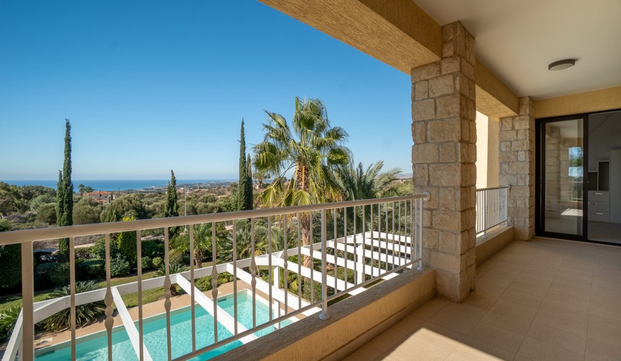 747239-detached-villa-for-sale-in-kouklia-secret-valley_orig